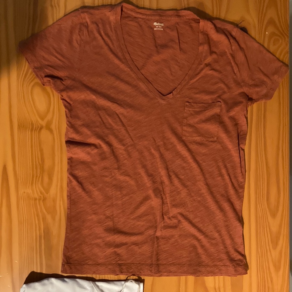 Madewell t-shirt rust color